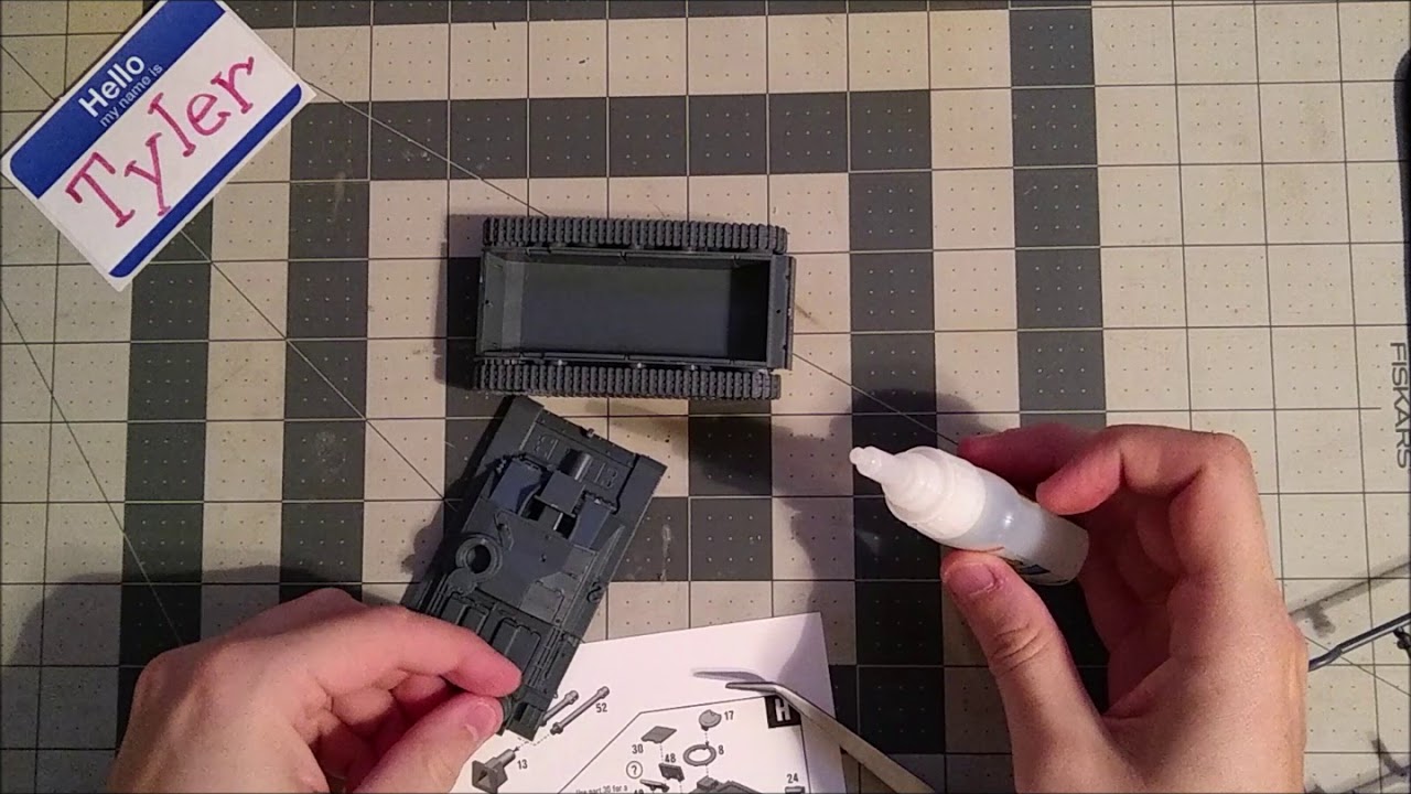 Bolt Action - Stug III Assembly