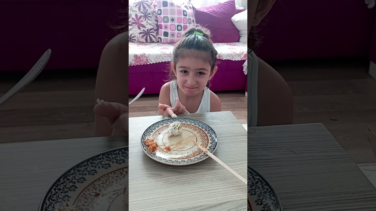 İlk Kez Suşhi Denedik. 🍣🍣🍣