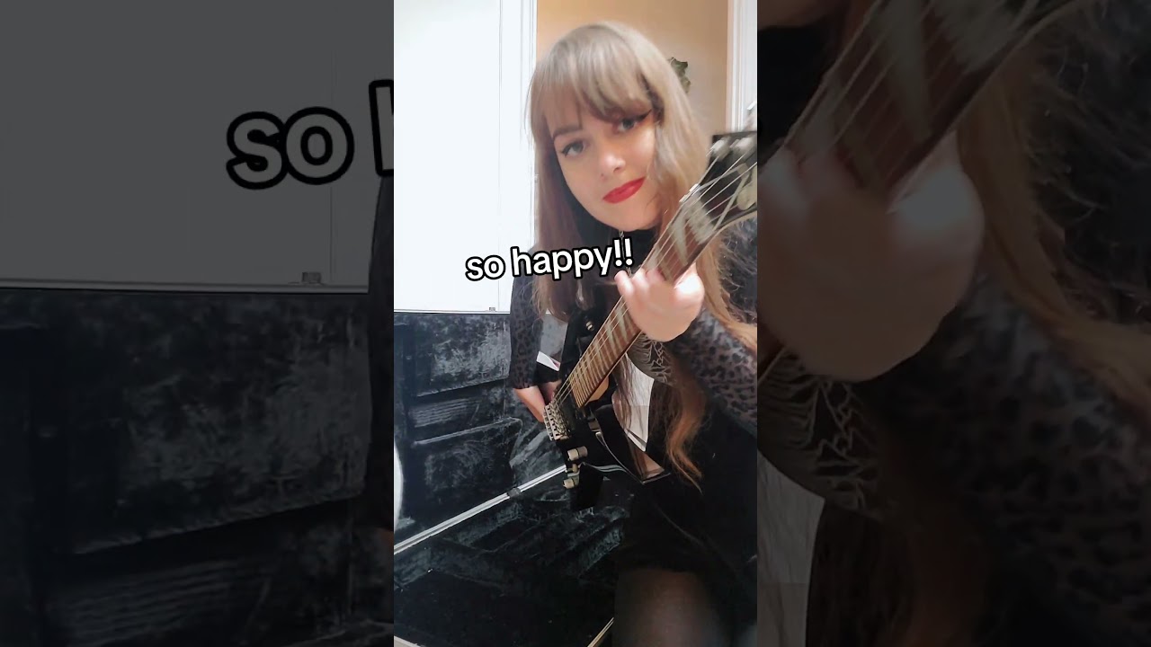 Guitar unboxing time! 🎸✨️ Finally got myself a Jackson Warrior! #Guitar #unboxing #jacksonguitars