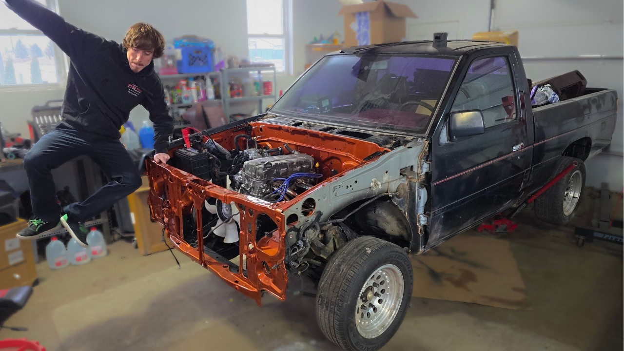 FIRST START! D21 Hardbody 