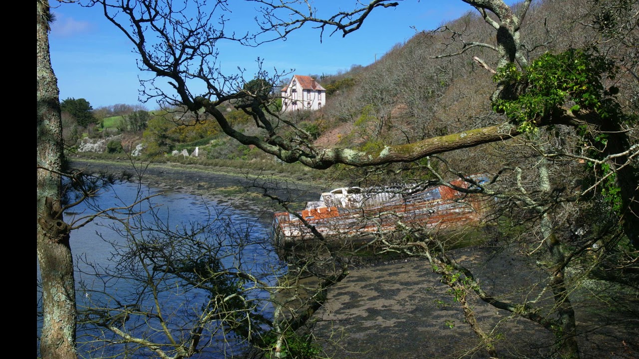 Bretagne : Audierne , Pont Croix , Audierne 13 Avril 2015 .26 Décembre 2021 .