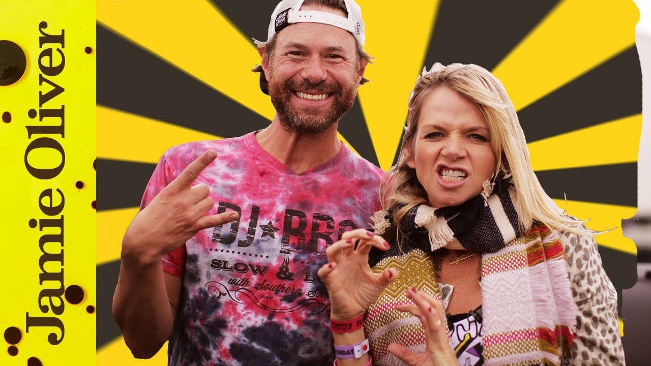 DJ BBQ & Zoe Ball cook Piggyback Pulled Pork Burger