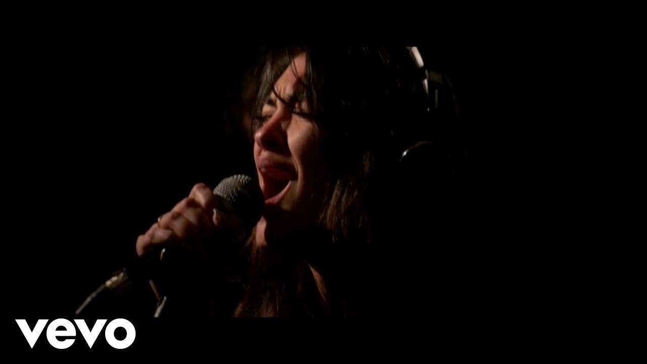 heavy on the heart. - Wasting - Live at Zin Records