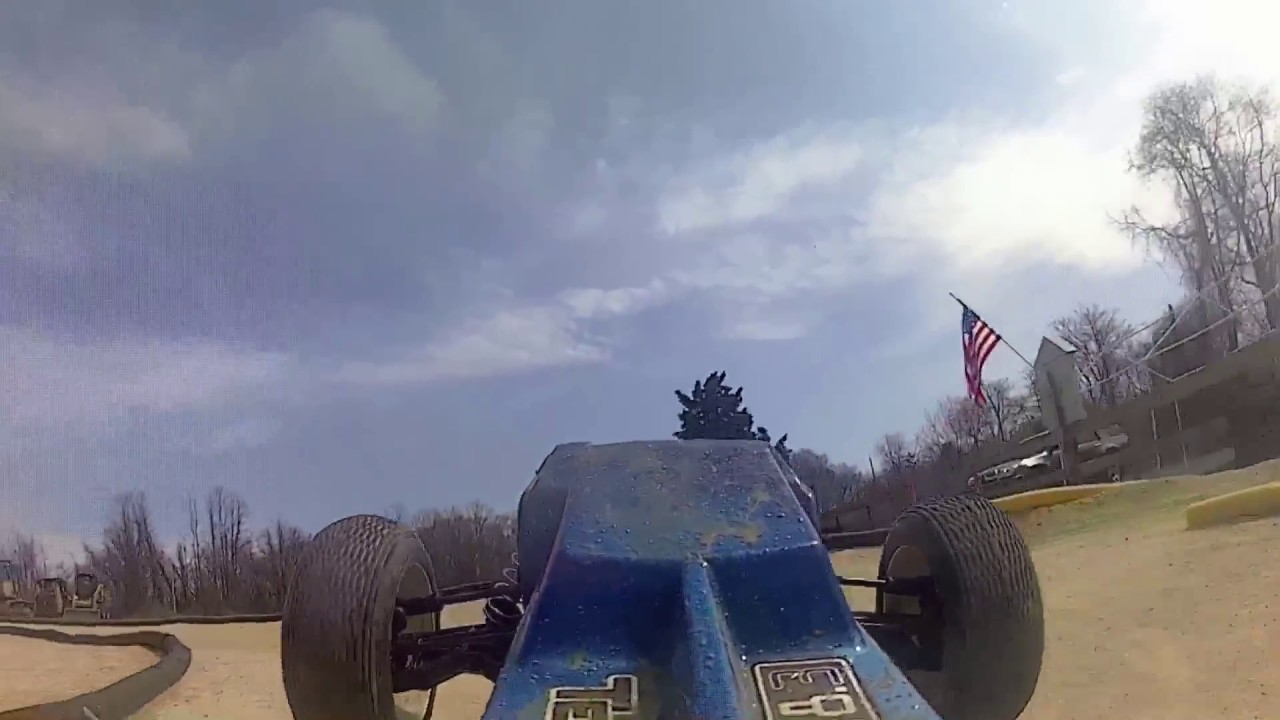 RC Truggy Tekno ET 48.3 fpv at wall RC shot on 4k action cam