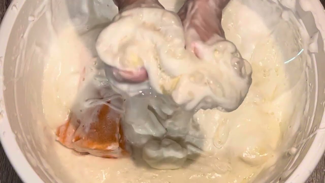 ASMR Part 2 Muchy soup sponge sgueezing 💚