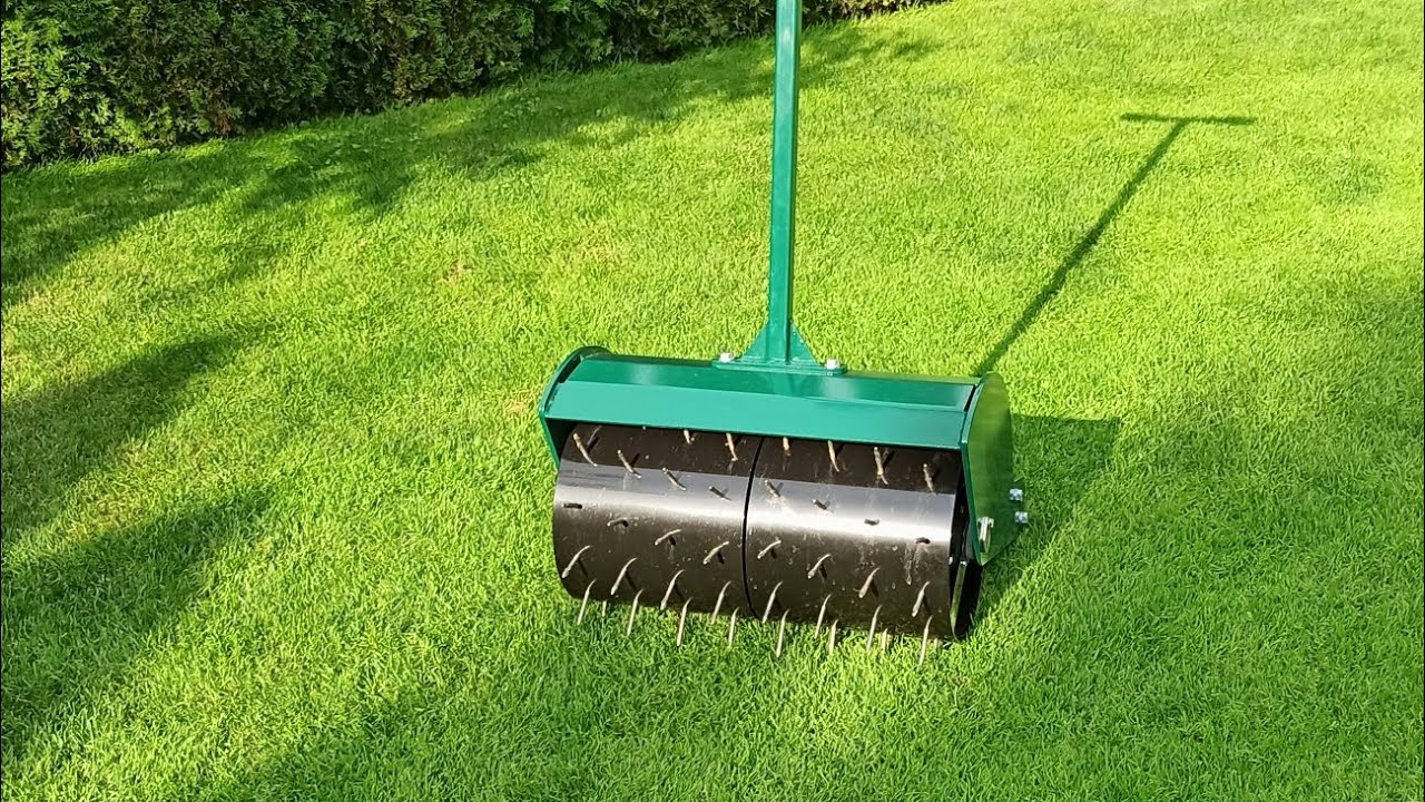 Aeracja trawnika Aerator Zielony Spaw