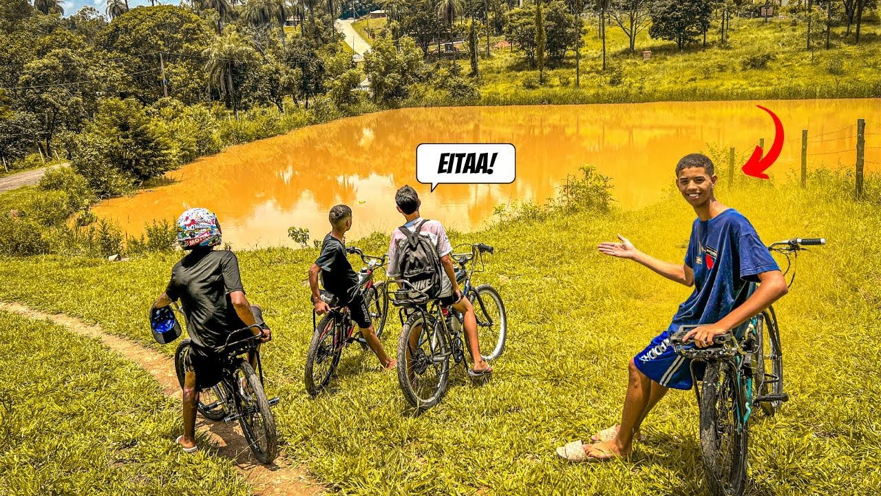 BIKE VLOG DE MOTORIZADA LEVEI MEUS AMIGOS NA LAGOA SECRETA!! *estrada de terra*