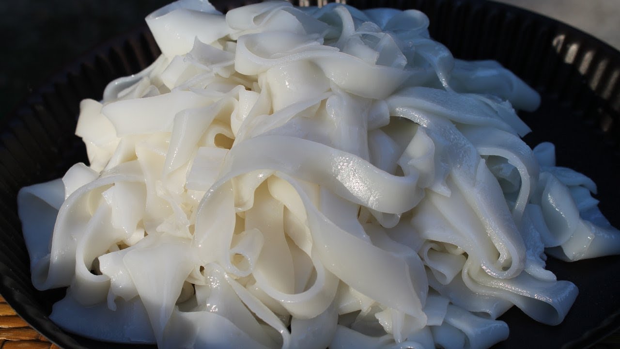 Pâtes de riz fraîches - 河粉 - Ho Fun - Cooking With Morgane