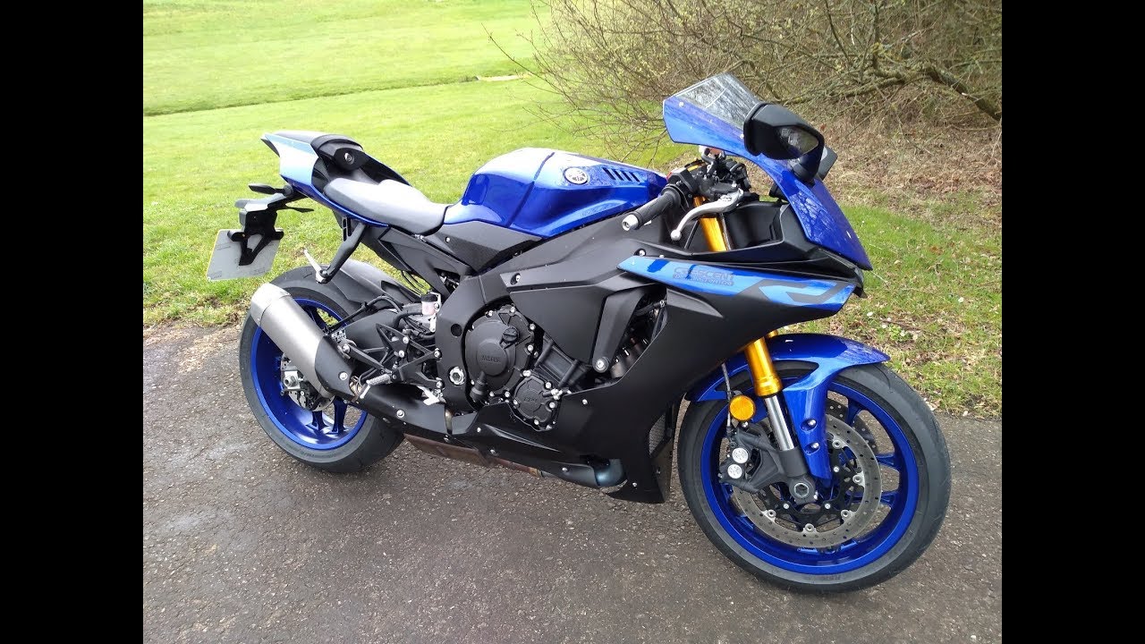 ★ 2019 YAMAHA R1 REVIEW ★