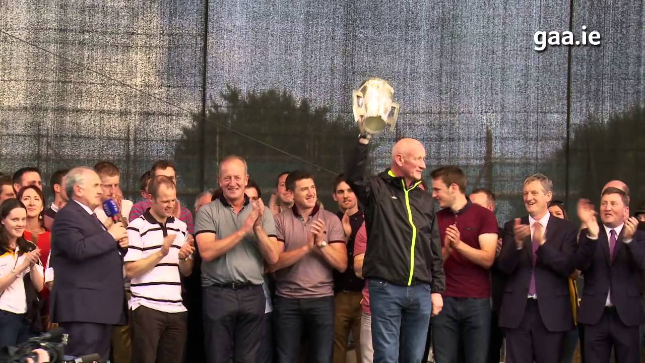 Liam MacCarthy tours Kilkenny again