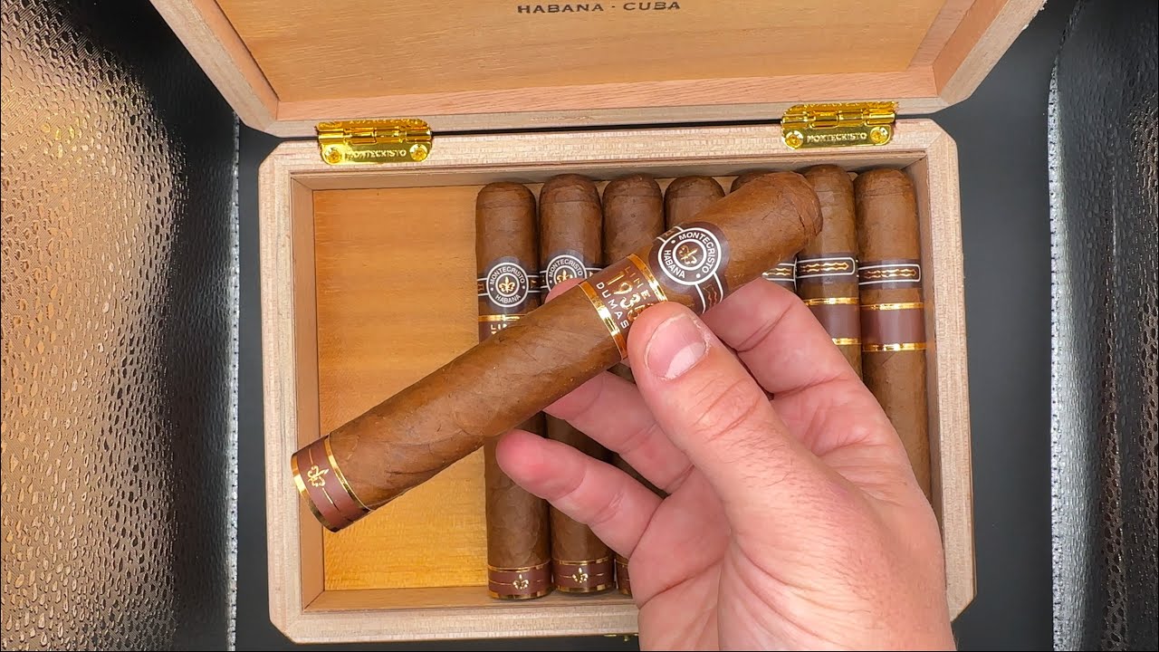 Montecristo Linea 1935 Dumas - Cuban cigar unboxing