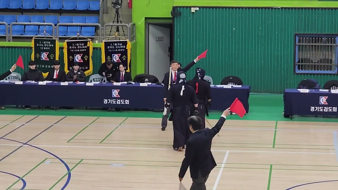 제66회 경기도 검도대회 7단 통합부 결승전 배곧검도교실 이열민 관장 vs 낙양검도관 배환기 관장