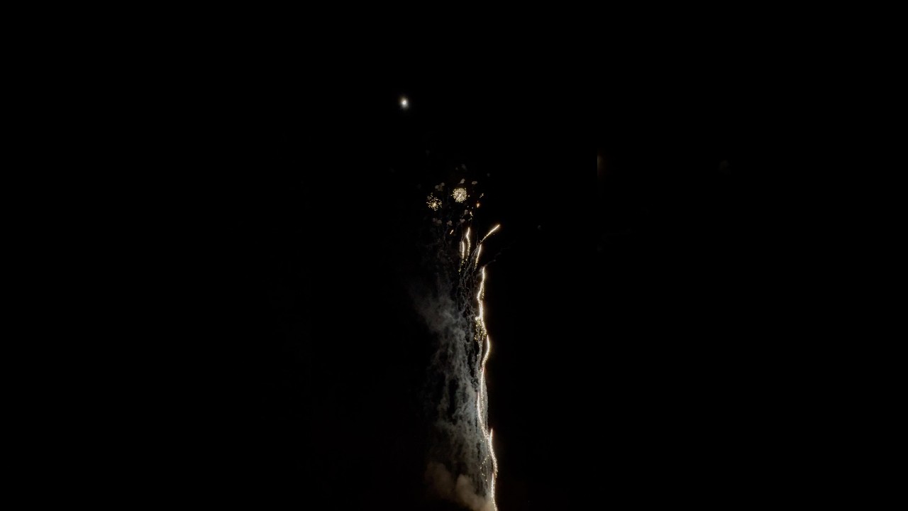 Master Million 130s #fireworks #banger #4thofjuly #iykyk #keepitpyro