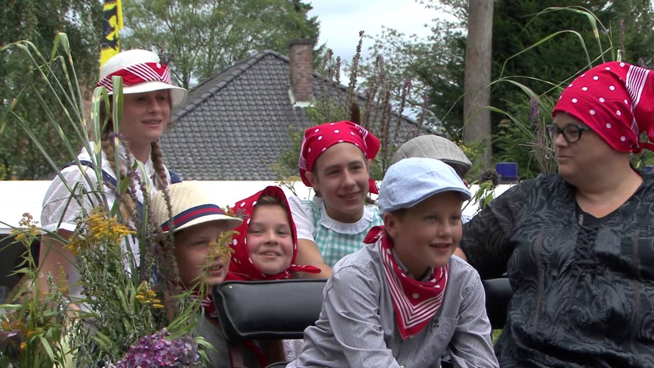 OOGSTSTOET MASSEMEN