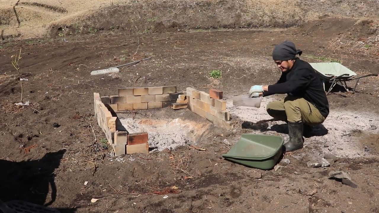 竹の根を半分に割り焼却処理｜灰を畑に活用する｜焼却灰で土壌改良