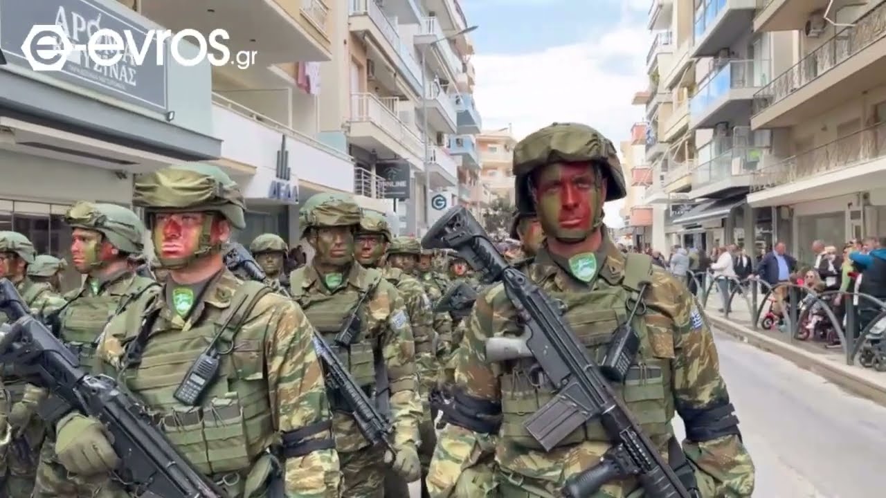 Ο Εθνικός Ύμνος και η αποκάλυψη των σημαιών των μονάδων της Μεραρχίας - 25.3.2024