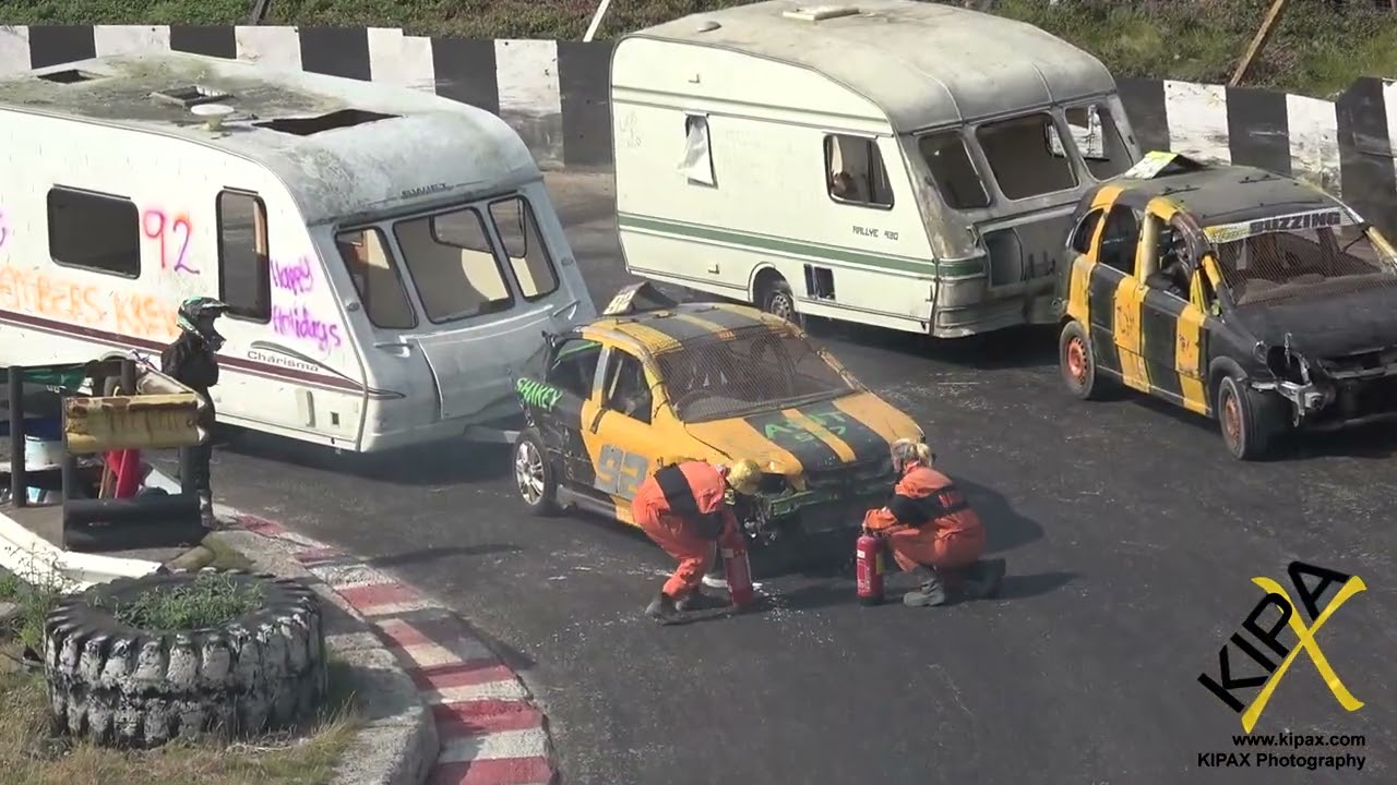 Warton Stock cars - Caravan Carnage 2025