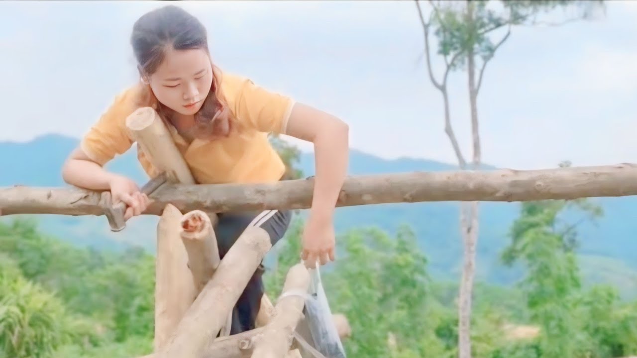 Rural Woman Chops Wood to Build a Simple Life in the Mountains | Daily Village Life