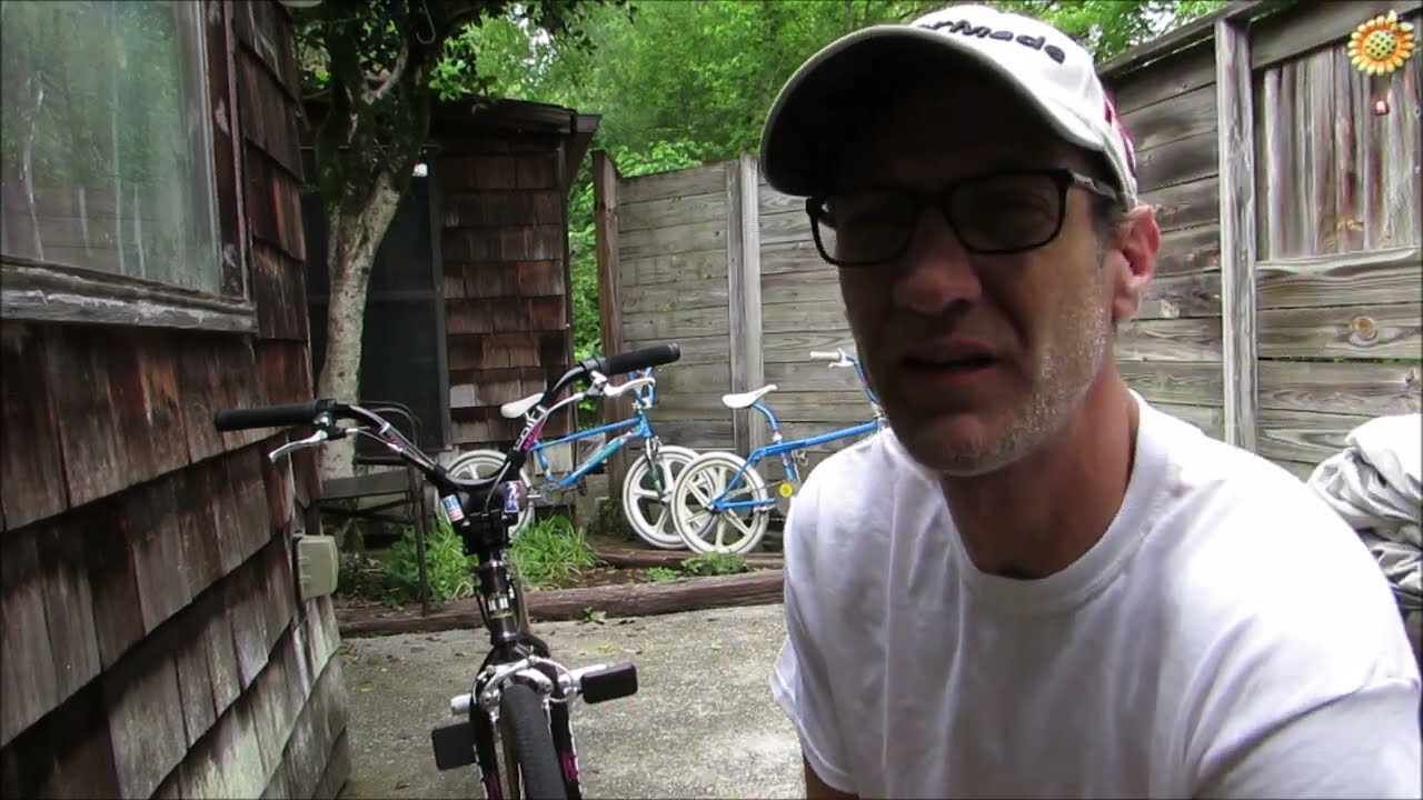 Bmx Old school flatland on porch. rainy day Balance practice  Nous Versa #bmx #harobmx