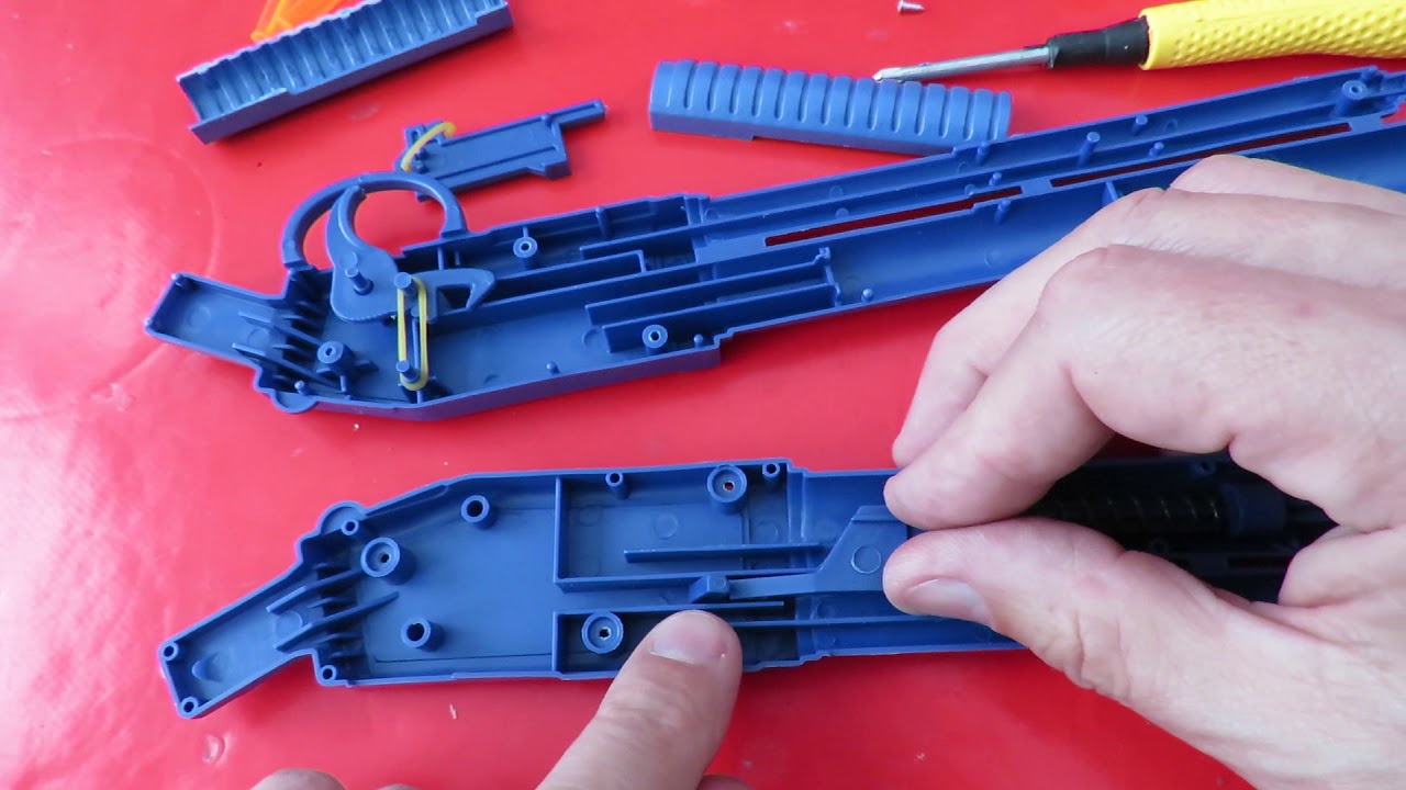 Poundland Pump Action Defender Tear Down and Fix