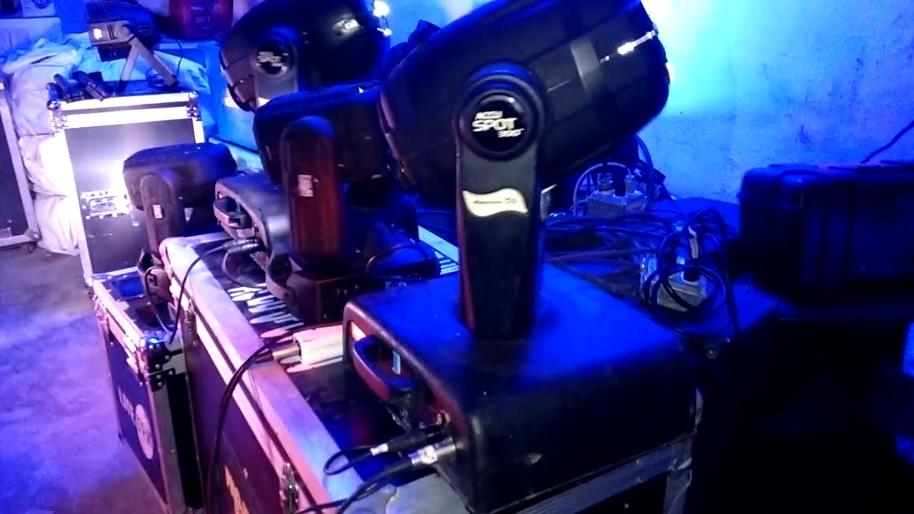Tutorial submasters y programación con FREESTYLER DMX, Interface Vecttor, Curso básico de FREESTYLER