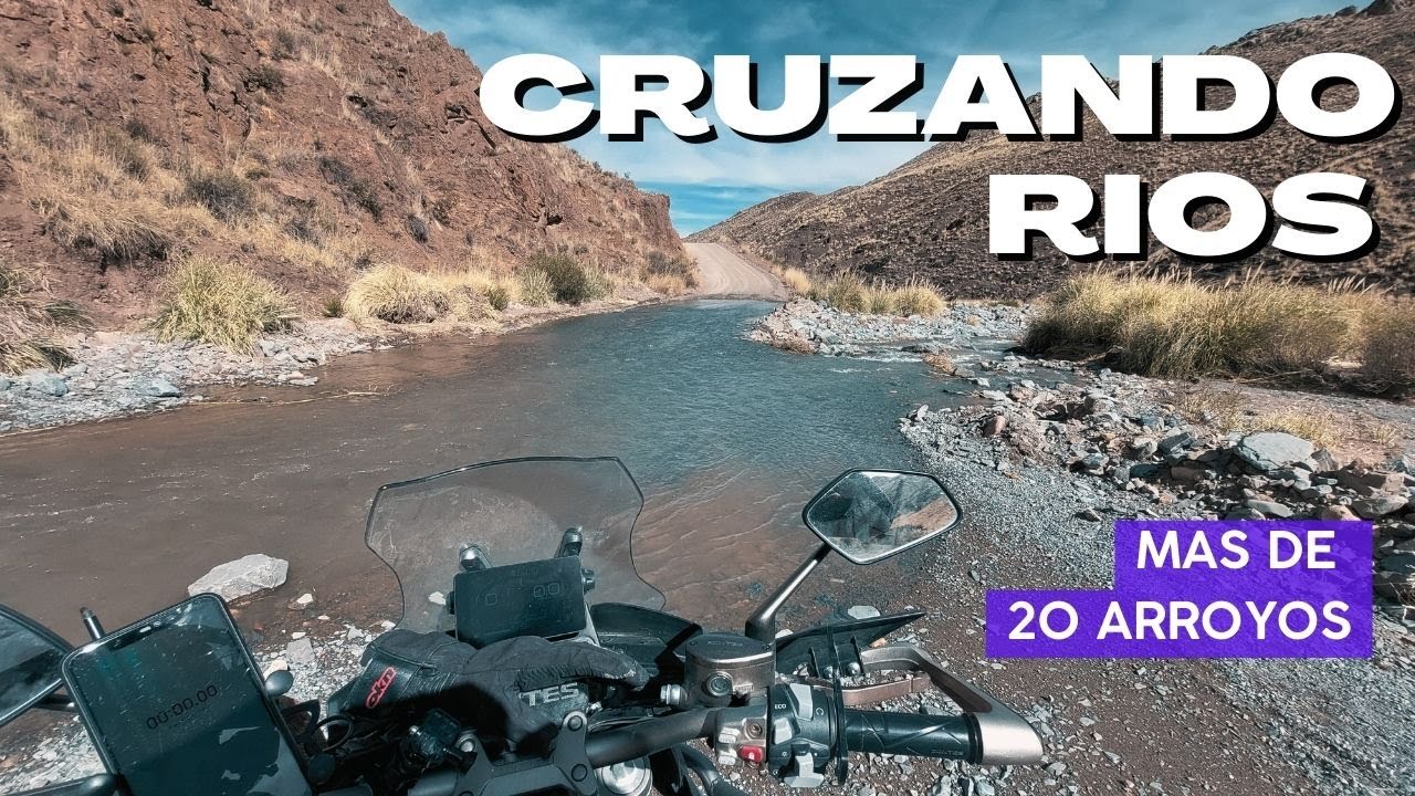DERRUMBES Y MUCHOS RIOS -  PAISAJE EXTREMO EN LA 40 | Argentina en Moto