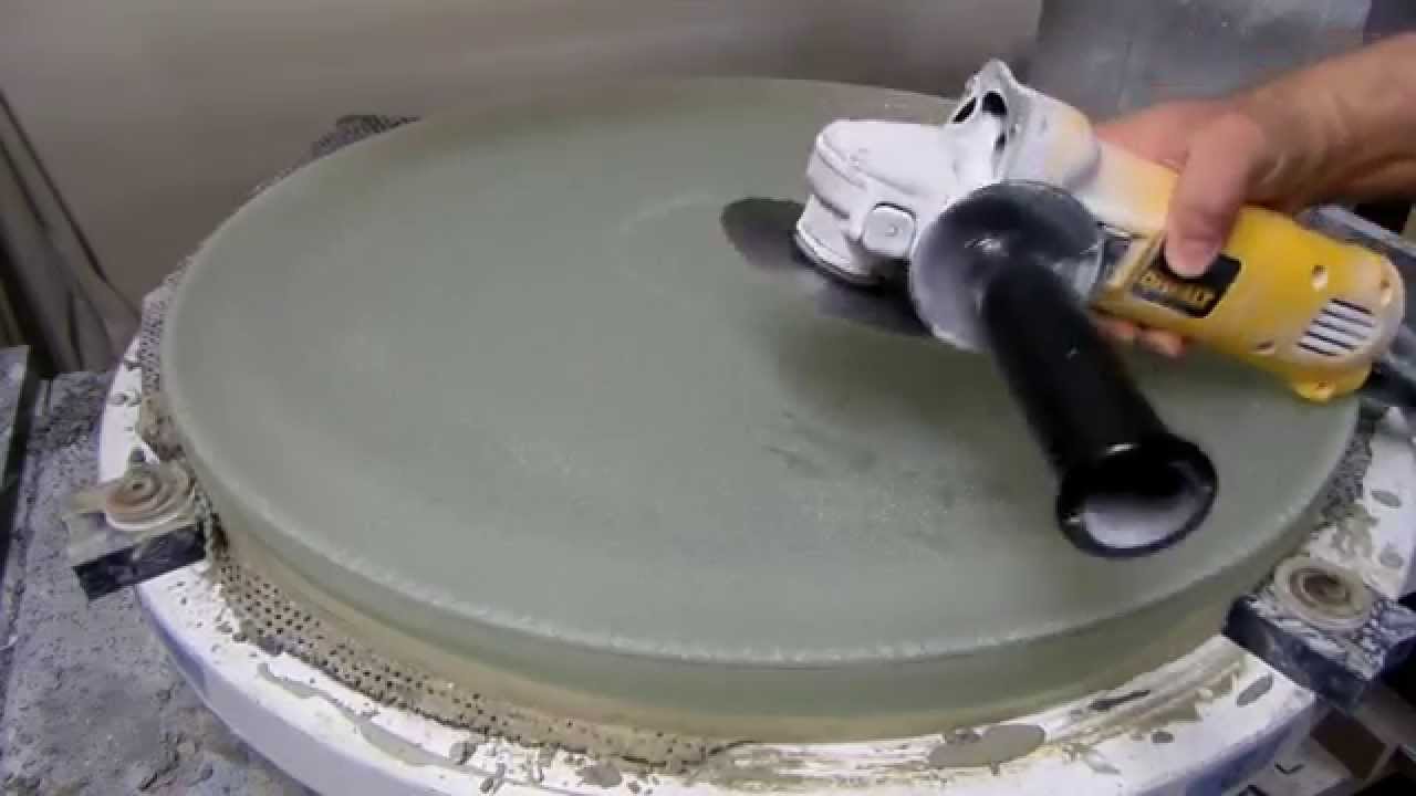 Grinding a 25-Inch F3 Telescope Mirror: Thinning and Flattening the Back