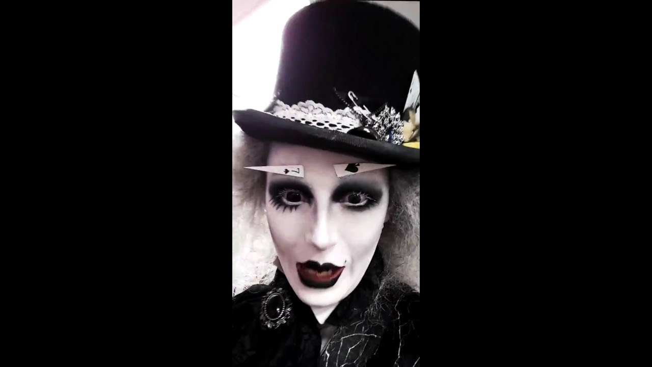 DRAG ME TO MANCHESTER 18: Down the Rabbit Hole (alice in wonderland)