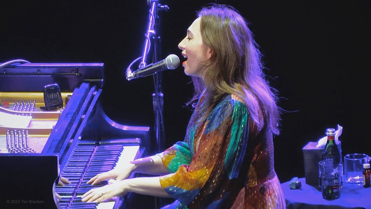 Regina Spektor, Folding Chair (live), San Francisco, March 5, 2023 (4K)