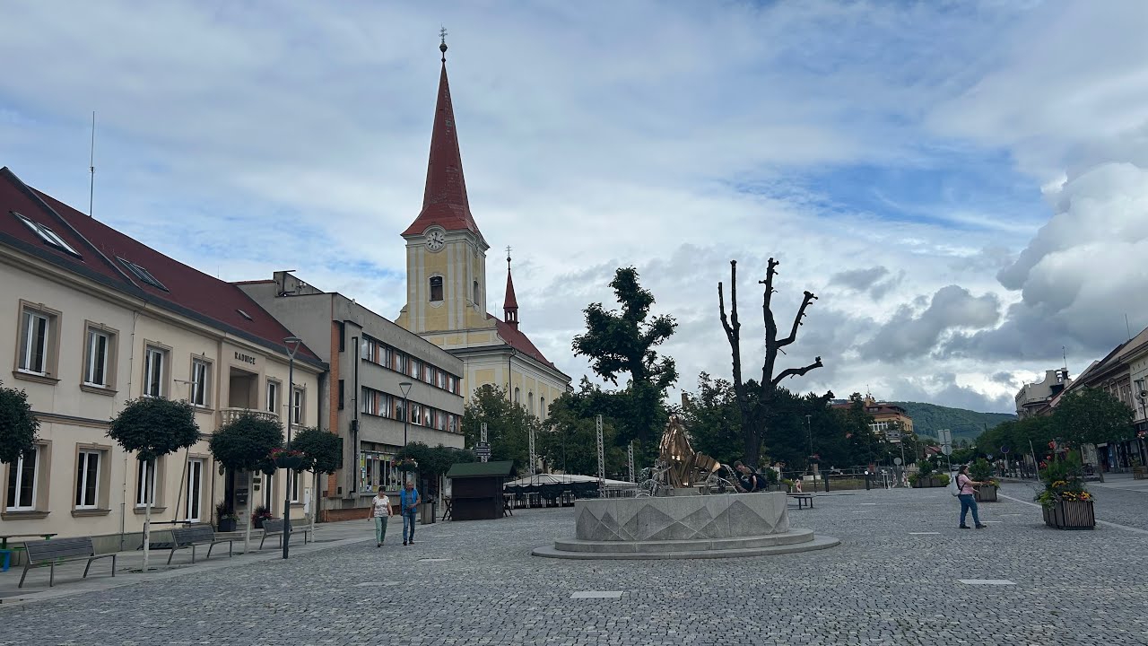 #63 WALKING TOUR BYSTŘICE POD HOSTÝNEM [4K]