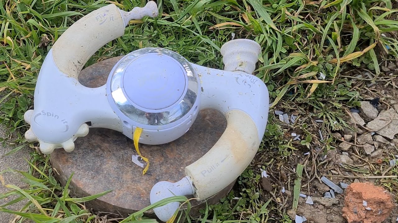Smash 2002 Hasbro Bop It Extreme 2