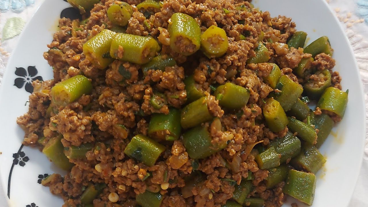 CARNE MOIDA  COM QUIABO (SEM BABA )