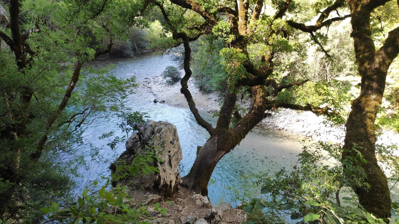 2episode of ice age trail voidomatis.solo hiking  epirus. Greece.voidomatis valley  Βοϊδομάτης