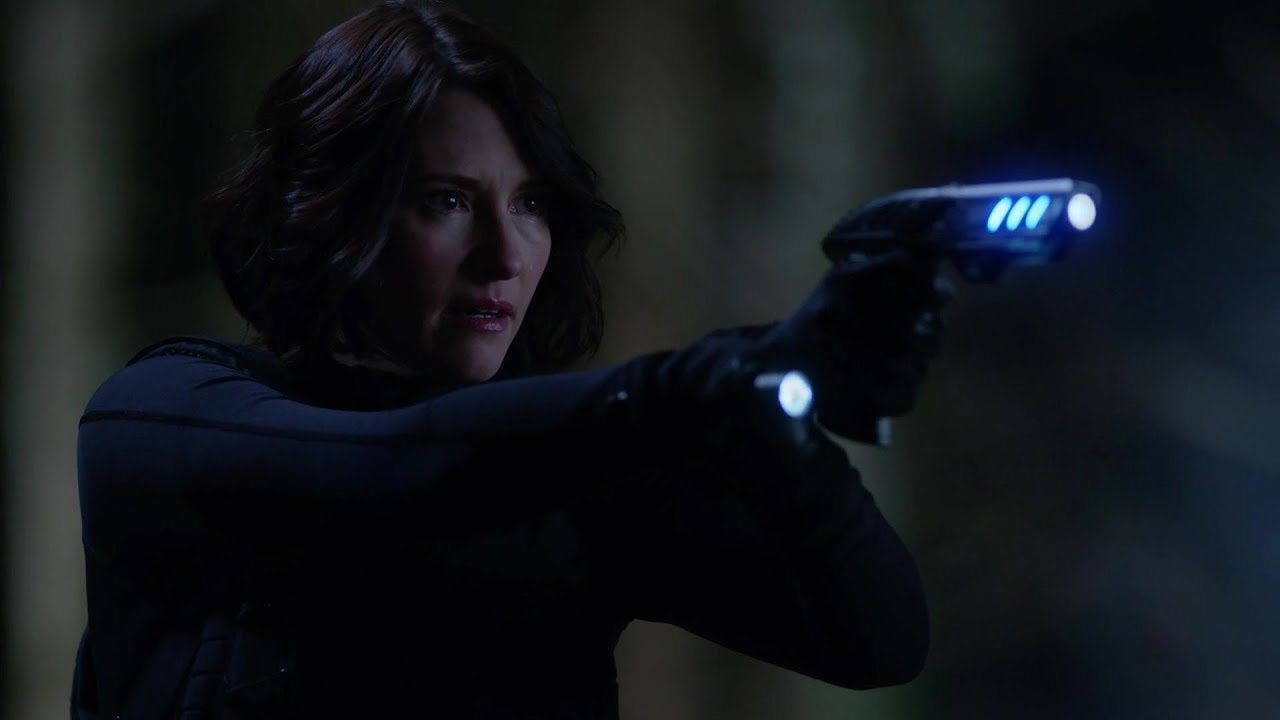 Alex Danvers - Skills/Fight Scenes (Arrowverse) #1