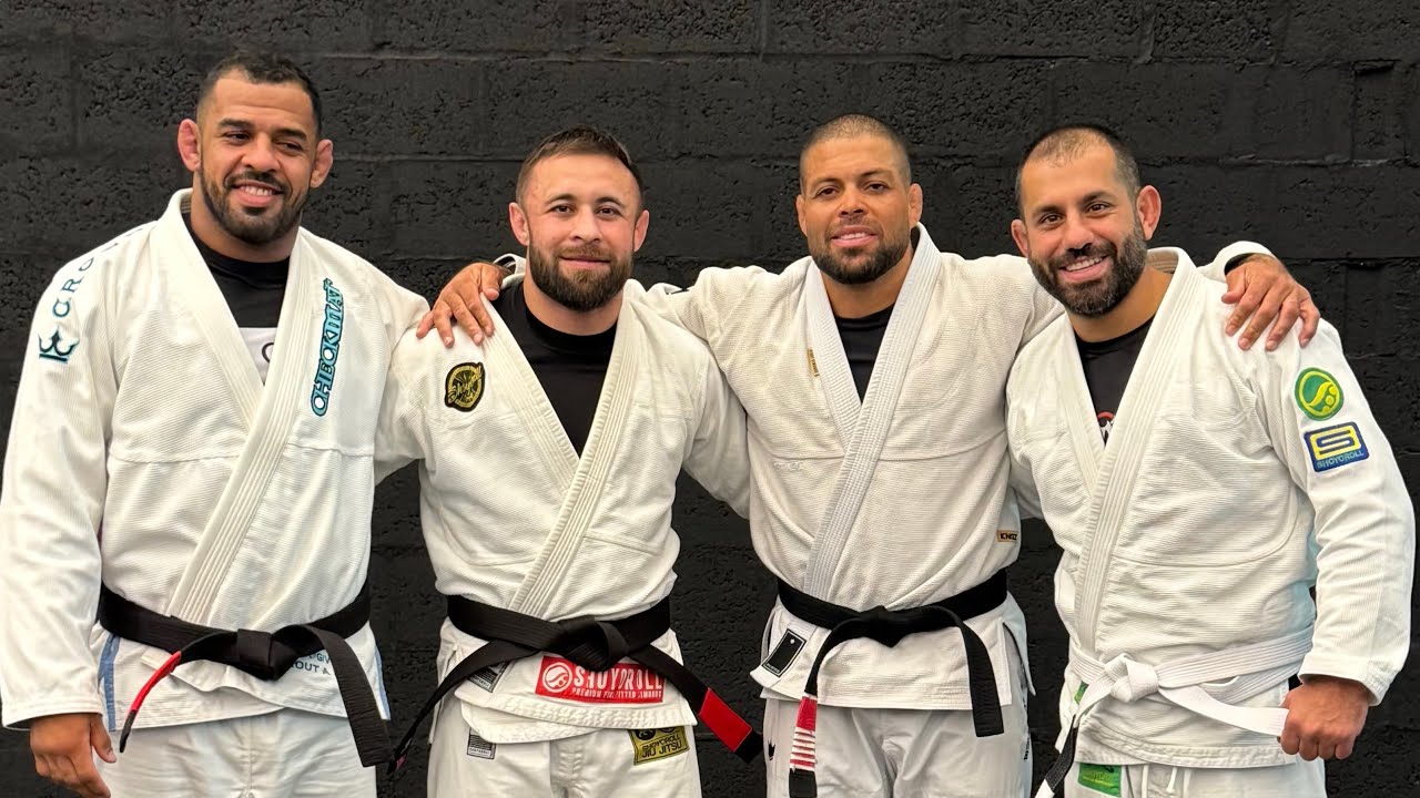 Black belt under Andre Galvao 