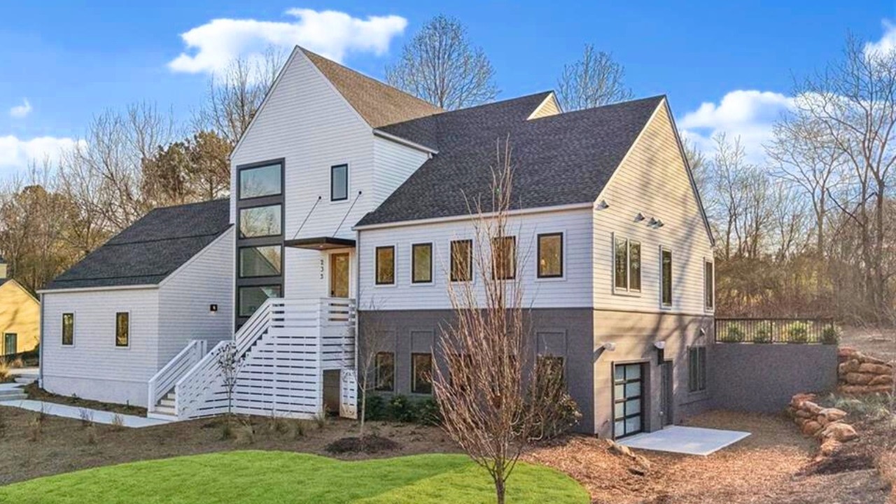 INSIDE AN IMPRESSIVE MODERN NEW BUILD WITH A MULTIFUNCTION BASEMENT AND 4 LEVEL FLOOR PLAN | $1.8M