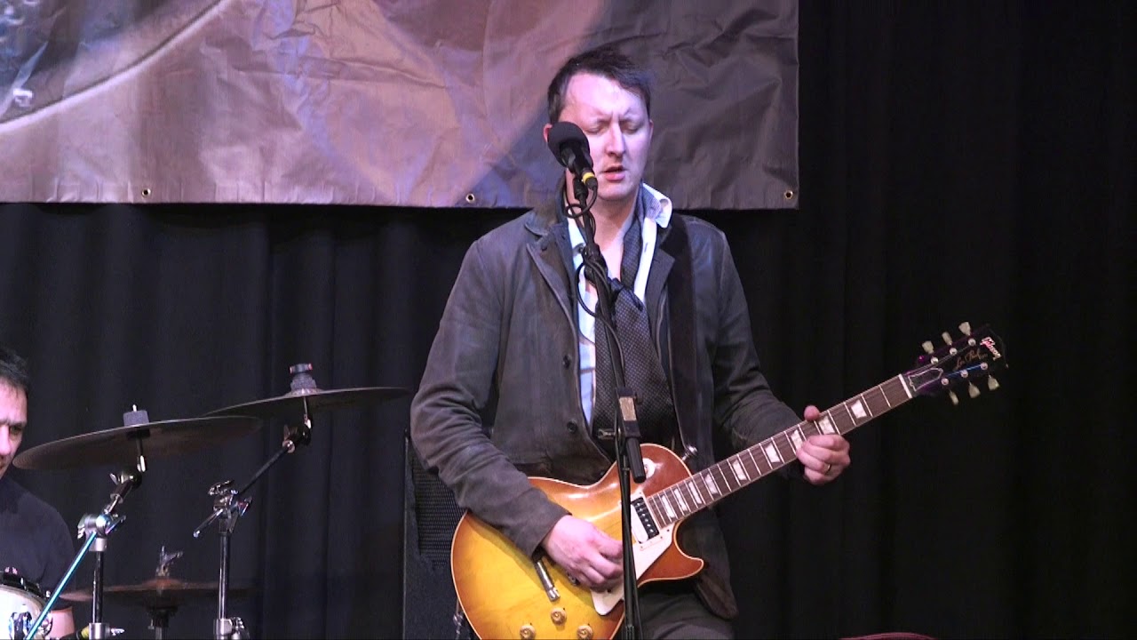 ASH WILSON  PLAYING AT BLUES AT THE WOODLANDS