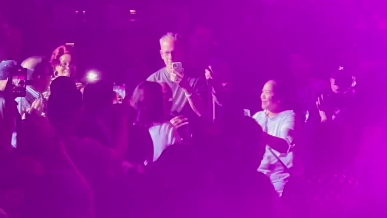 Paul Anka Concert Opening - Diana @ Mohegan Sun Arena - June 1, 2024