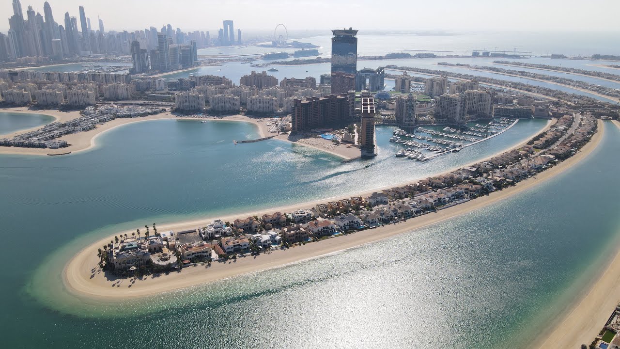 09 febr. 2024 The Palm Jumeirah in Dubai