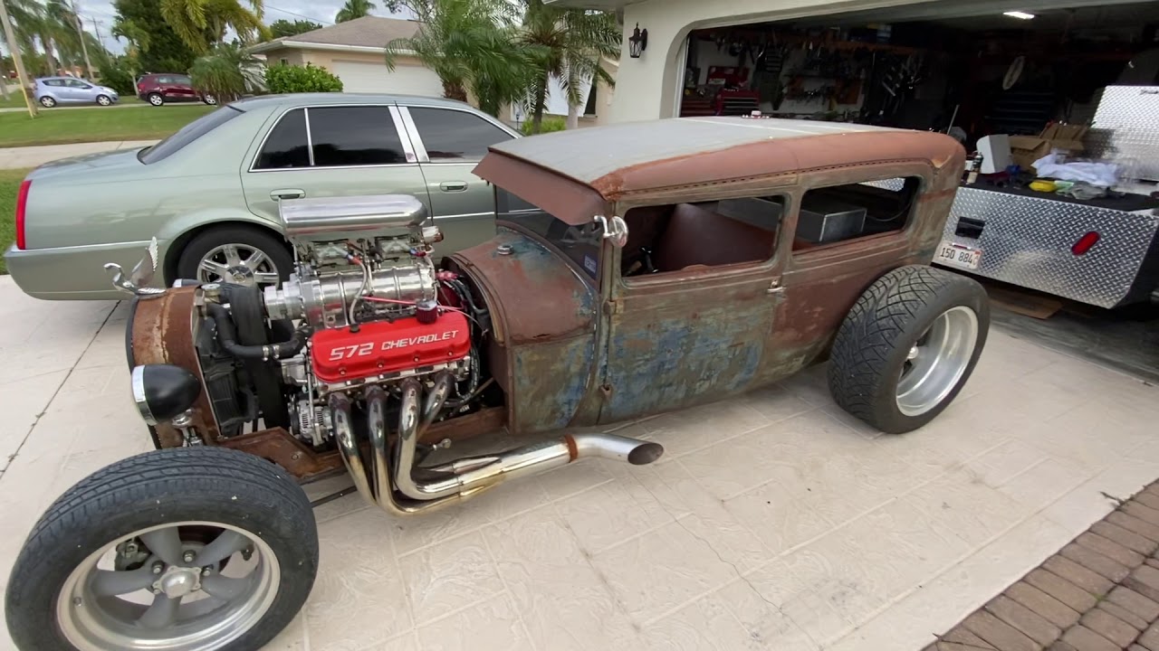 ZZ-572 running in my Ratrod 1928 Sedan