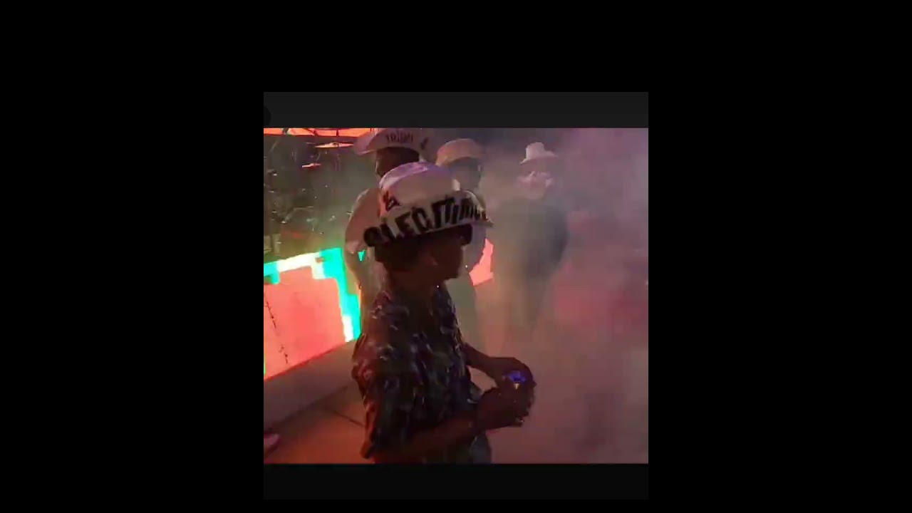 Grupo Legitimo  San Jose De Gallinas 4to Aniversario De Bailes Y Jaripeos Potosinos Inc-Un Cochinero