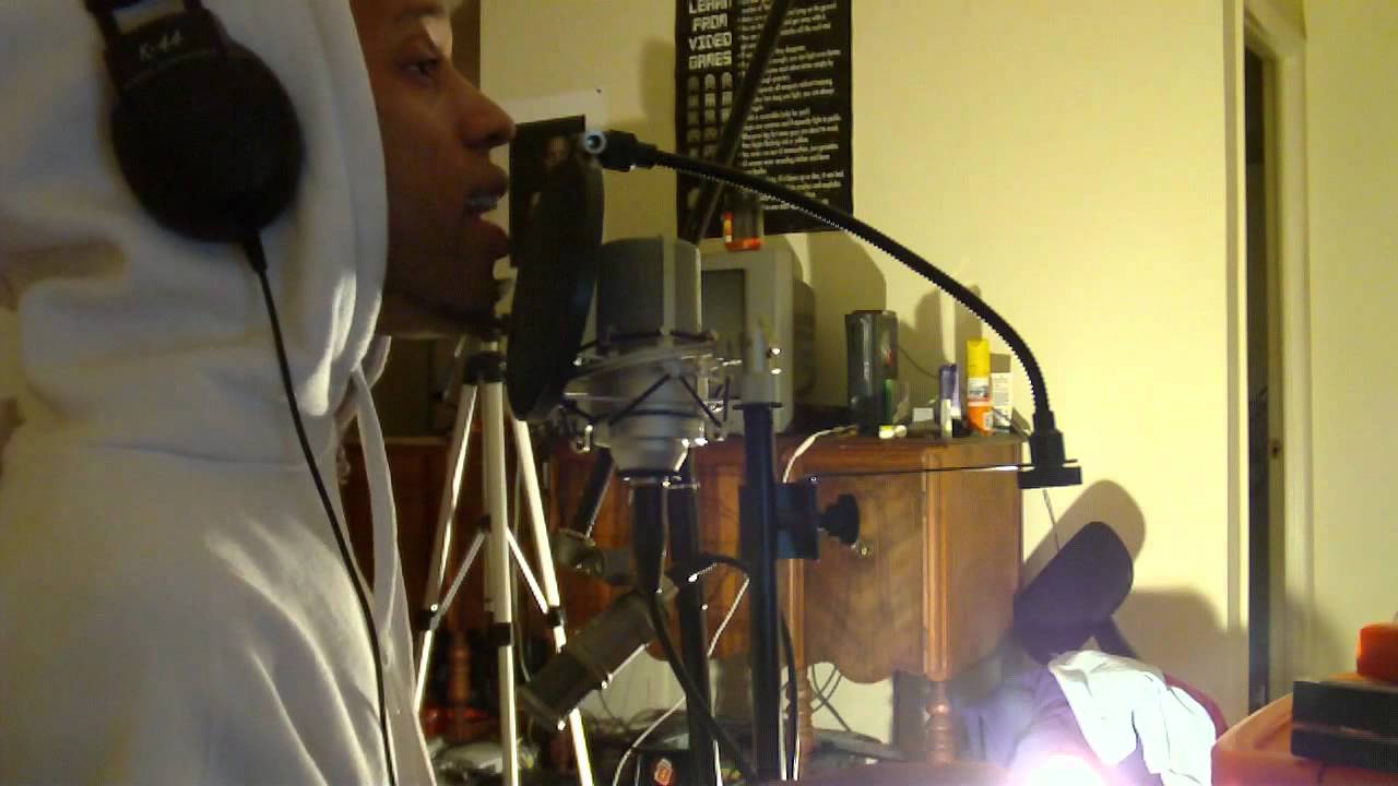 JEHster making Ryan Leslie's Diamond Girl Acapella  (cover)