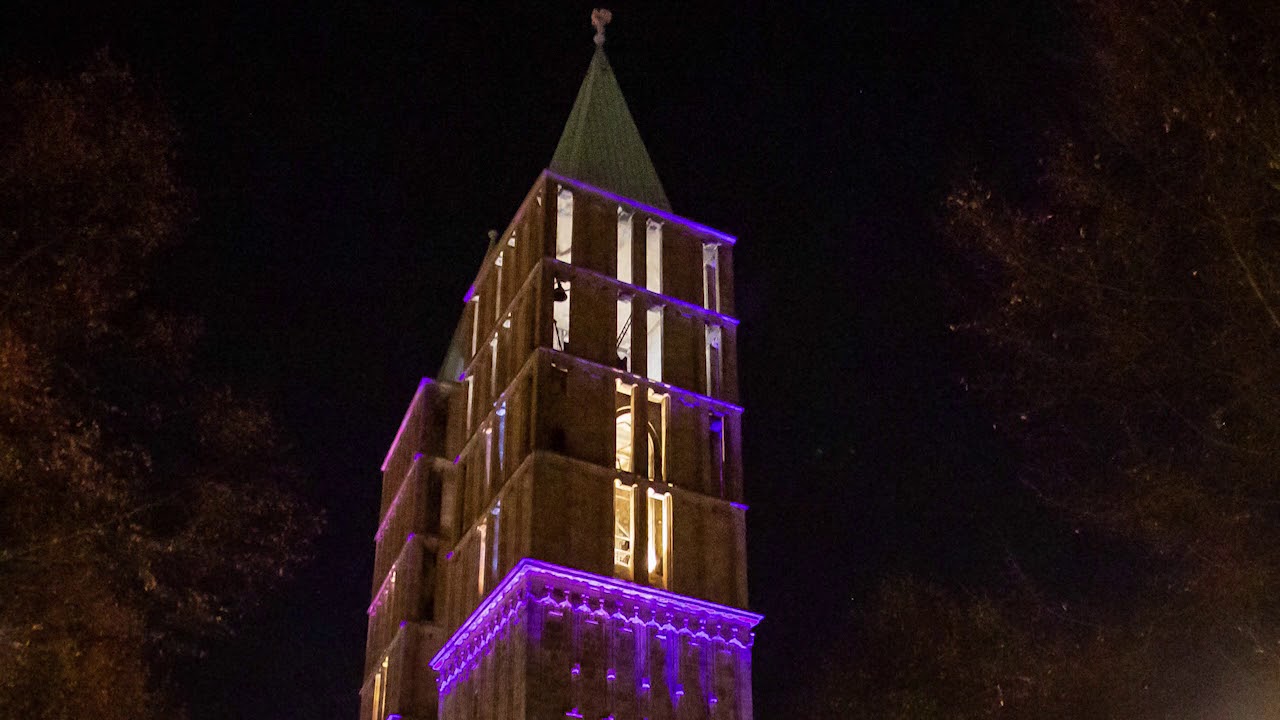 Friedensgeläut Osannaglocke Martinskirche zum 75.Jahrestag Bombadierung Kassels
