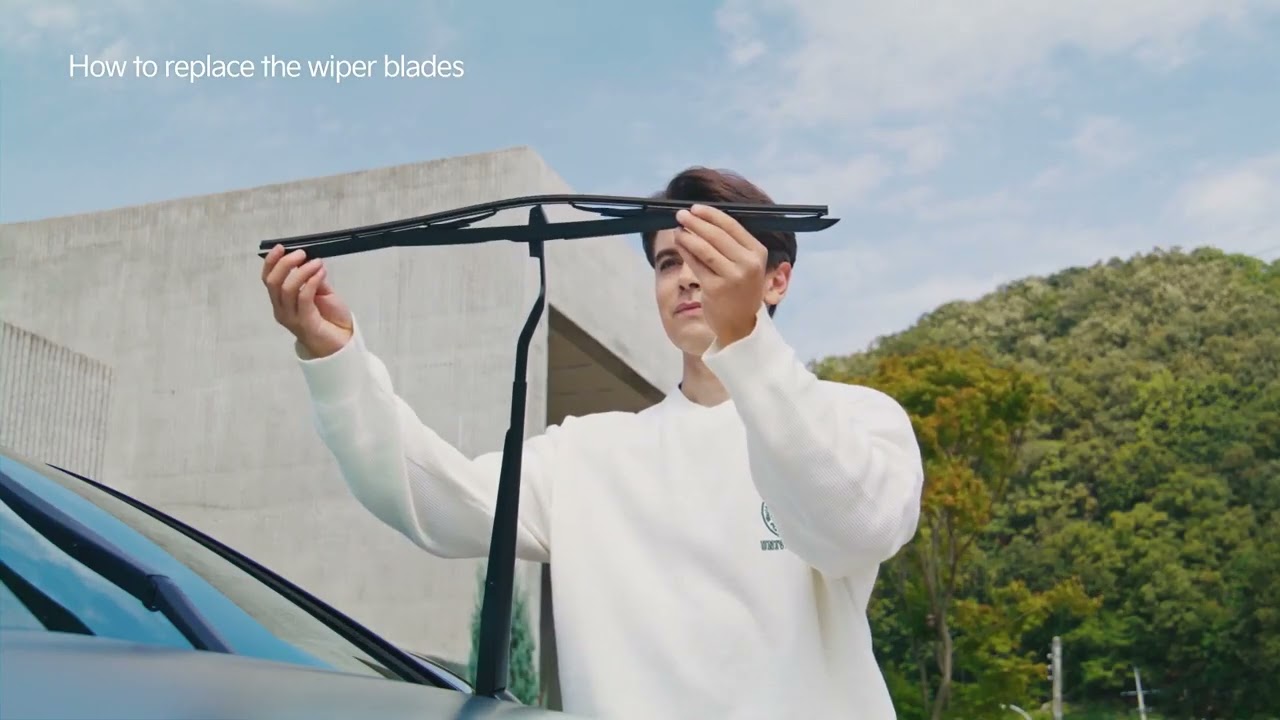 How to replace the wiper blades   Kia How To