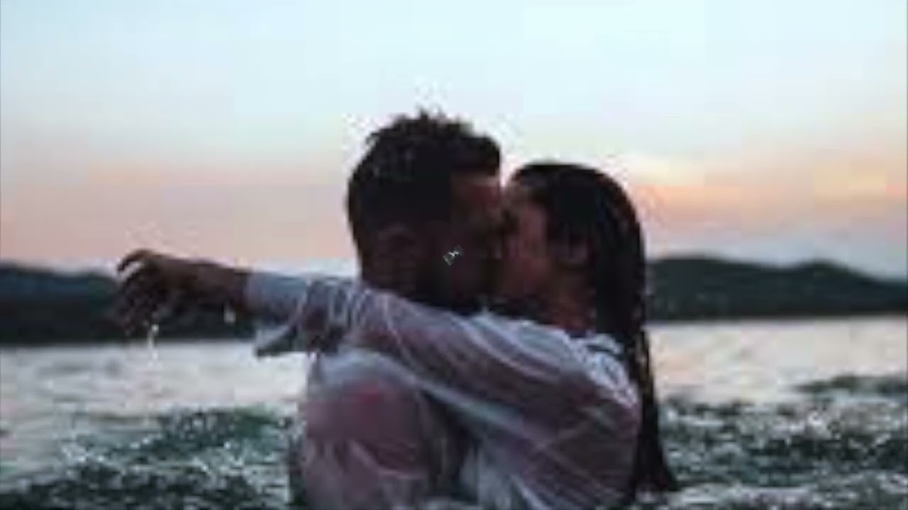 Kiss And Tell...mr.Dinò...