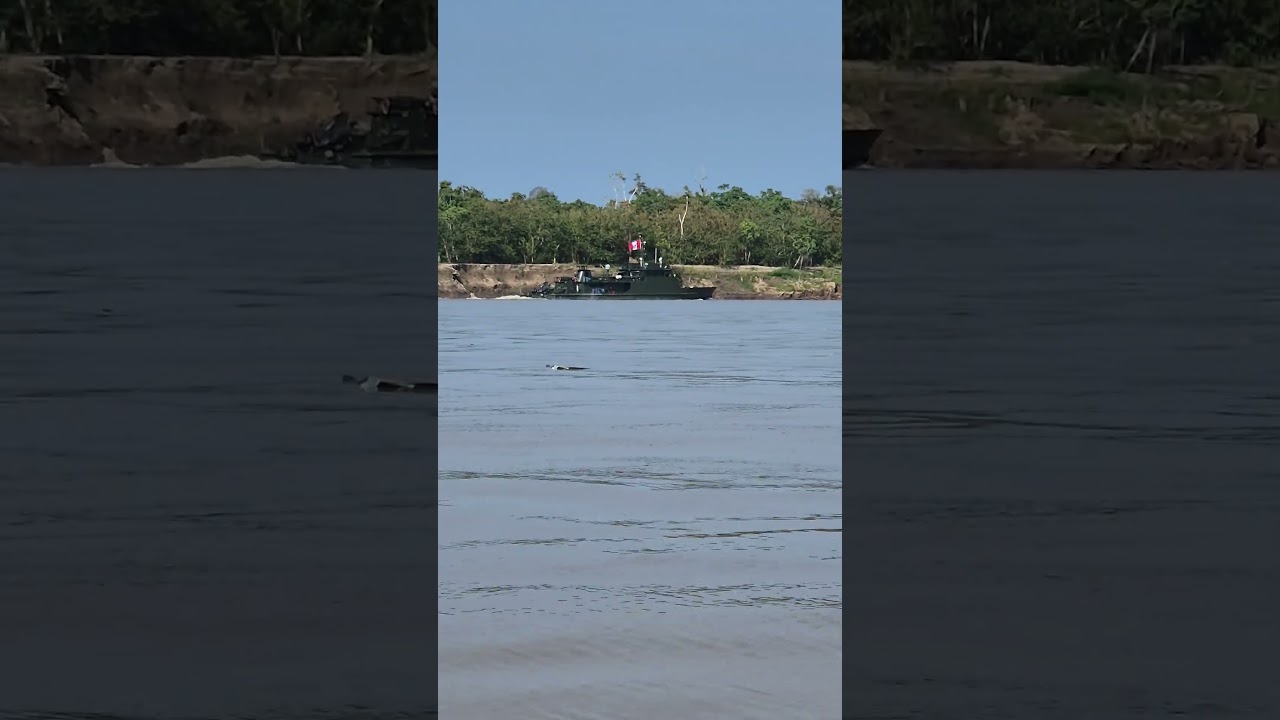 Embarcación de la Armada de Perú, Navegando él Río Amazonas