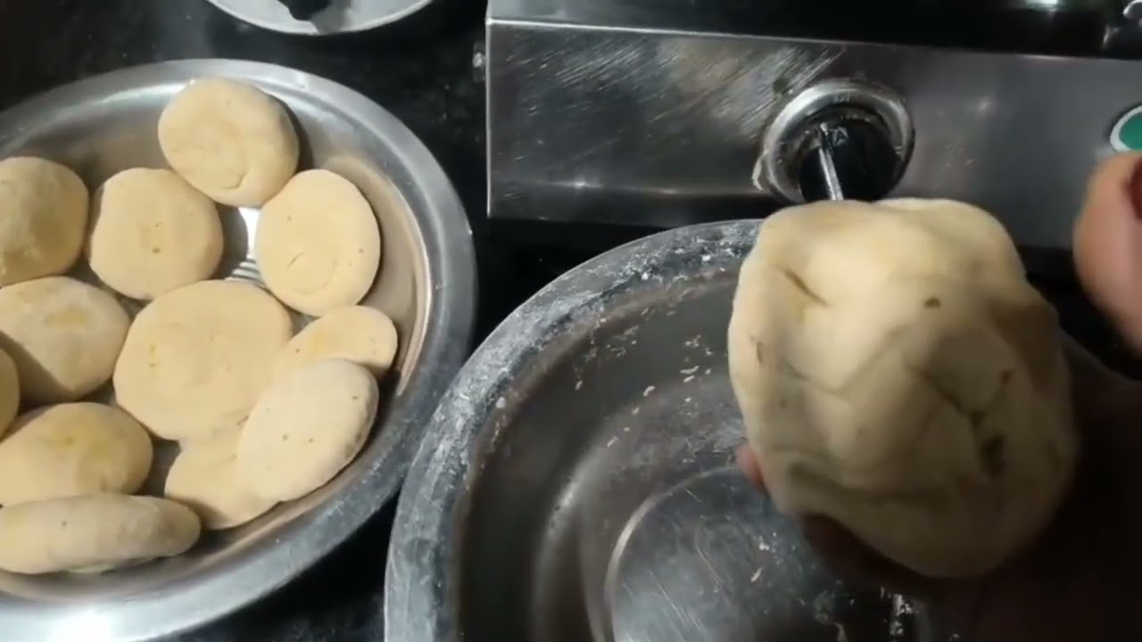 मटर के कचौडी इस तरह बनाए (full recipe) #reelkrofeelkaro #reelitfeelit 