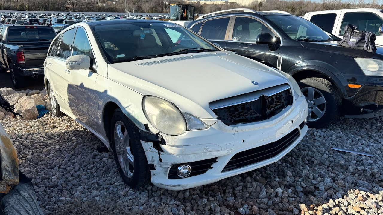 Is this Mercedes R350 Worth Buying? Copart Walk Around
