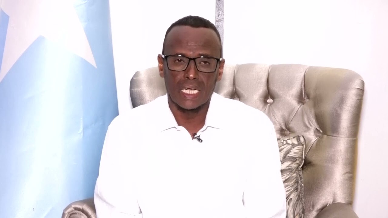 Guddoomiyaha Degmada Badhaadhe Maxamed Ibraamim oo ka warbixiyay xaaladda guud ee degmada Badhaadhe.