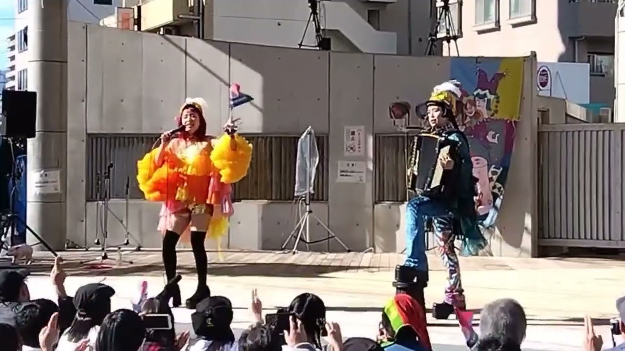 チャラン・ポ・ランタン / にぎわい爆発あつぎ国際大道芸2024